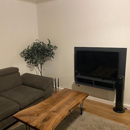 Schoene Und Sehr Zentrale Wohnung Im Herzen Von 겔젠키르헨 외부 사진